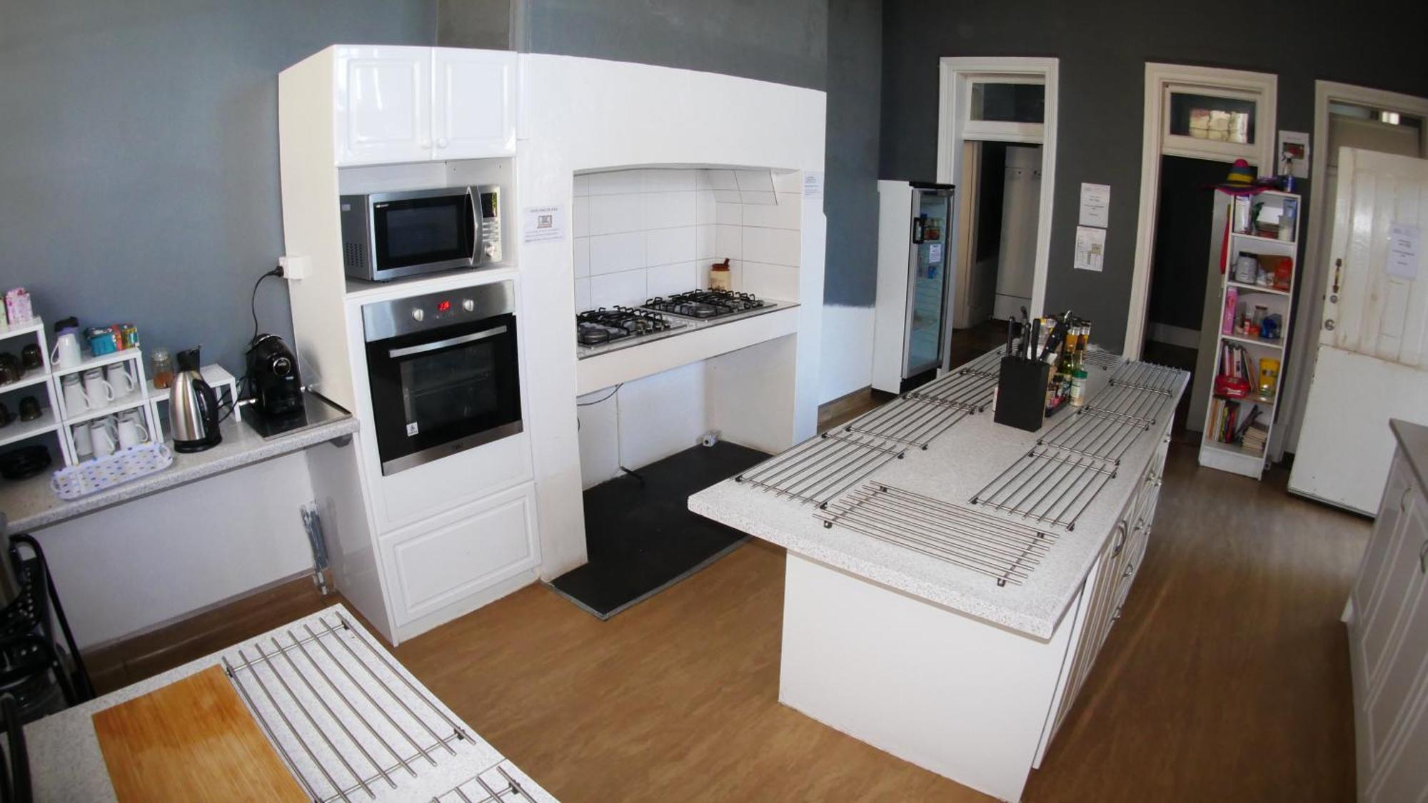 Geraldton Backpackers Pansiyon Dış mekan fotoğraf
