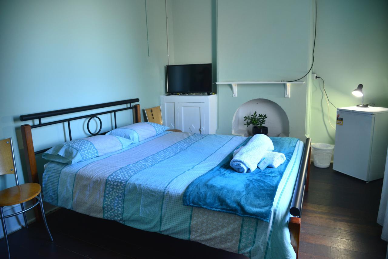 Geraldton Backpackers Pansiyon Dış mekan fotoğraf