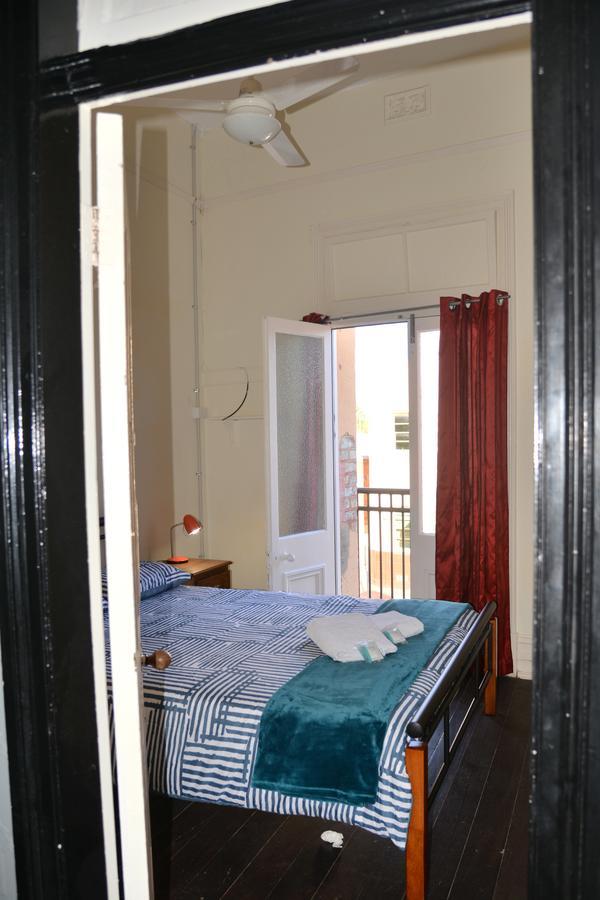 Geraldton Backpackers Pansiyon Dış mekan fotoğraf