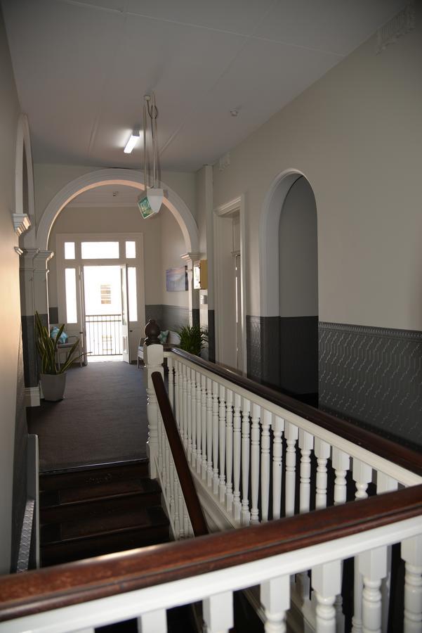 Geraldton Backpackers Pansiyon Dış mekan fotoğraf